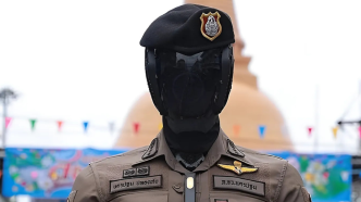 robot polis